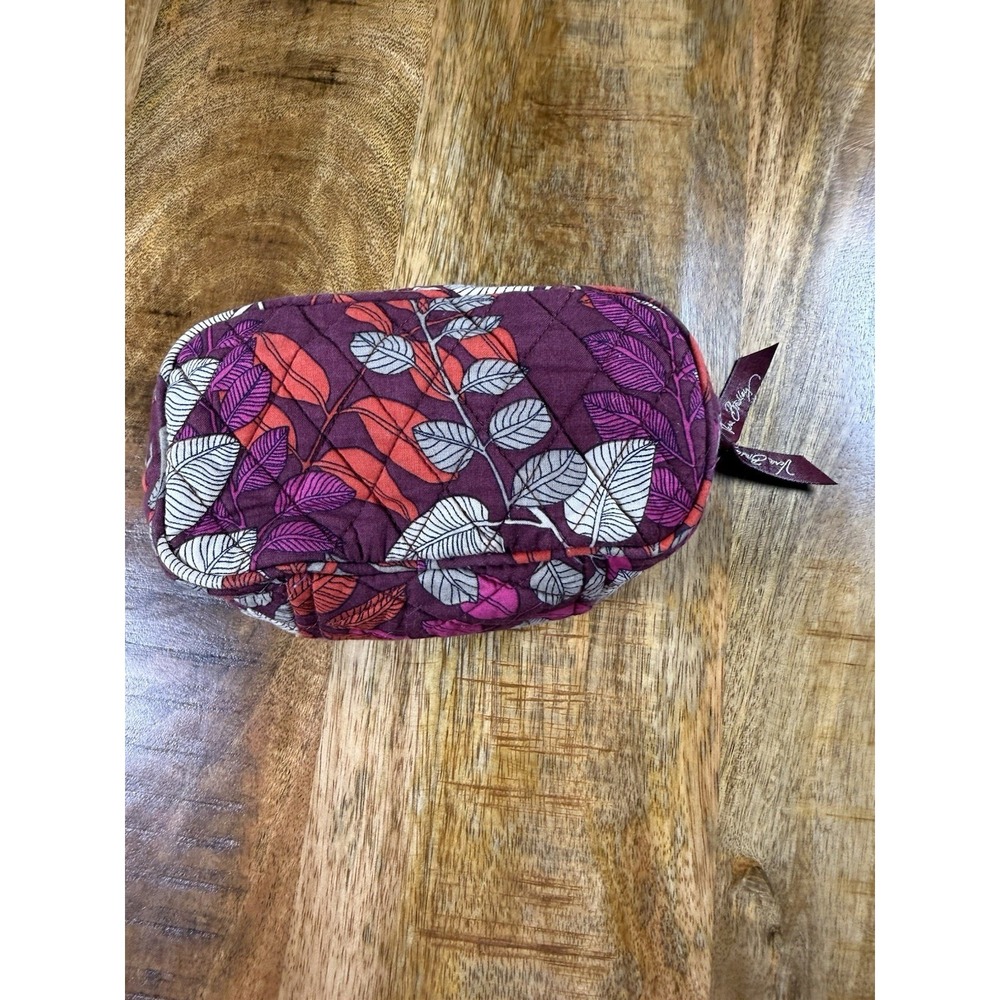 Vera‎ Bradley Small Zip Cosmetic Case Bohemian Blooms Retired Quilted Makeup Bag